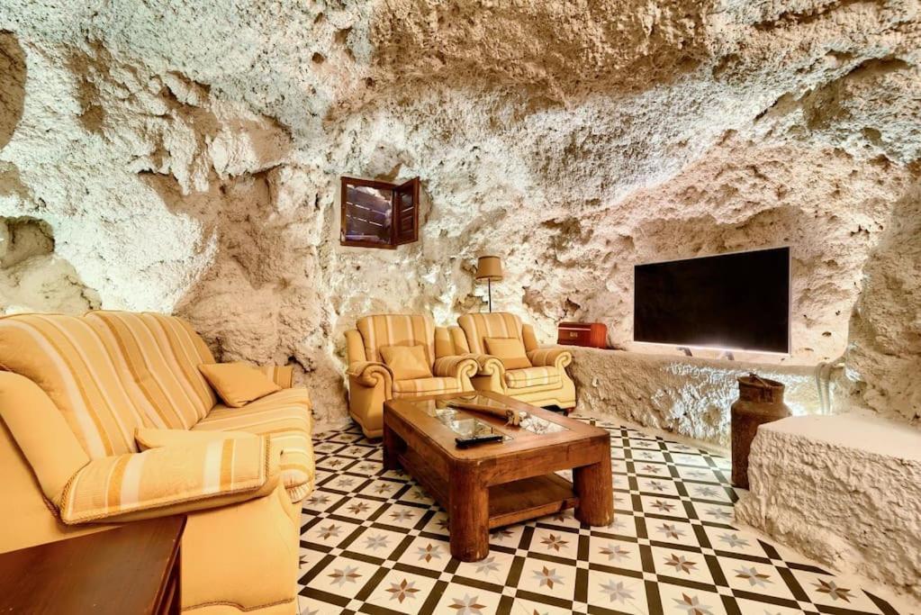 Villa Cueva Con Jacuzzi A 20 Minutos De Valencia Benaguacil Exterior foto